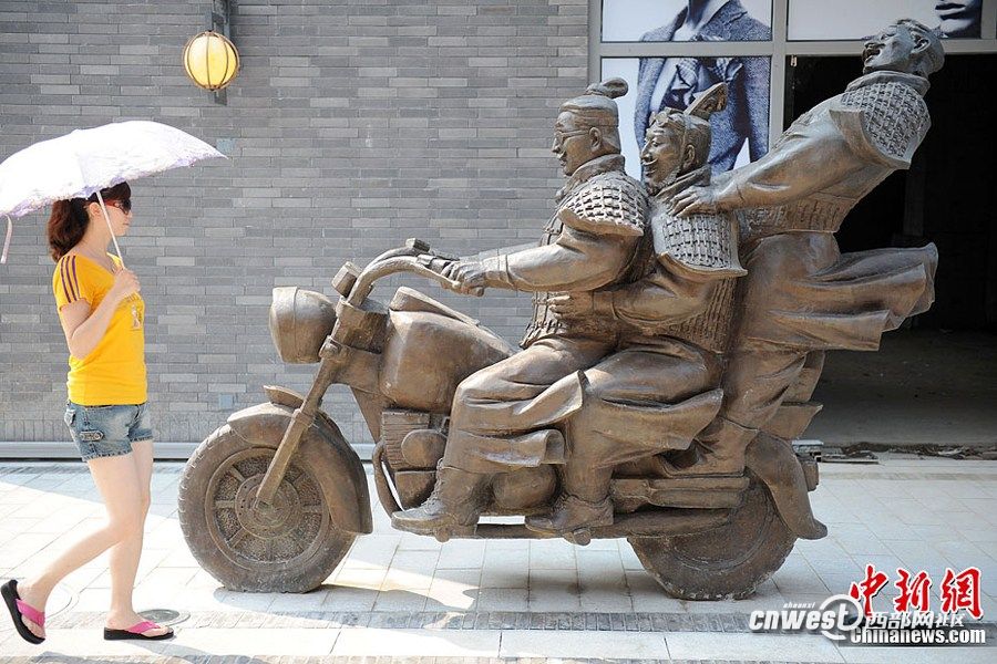 这这这......这是兵马俑？