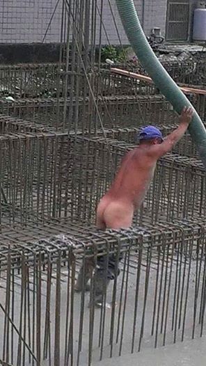辛勤工作的男人最帅气